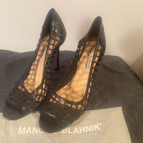 Shoes - Picture 2 of 2